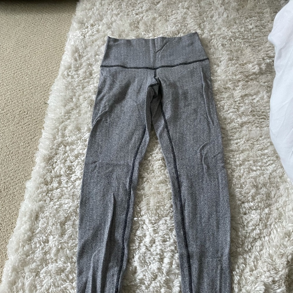 Gray full length lulu leggings size 4